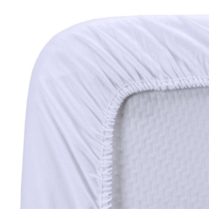 Four Corners with Elastics Mattress Topper